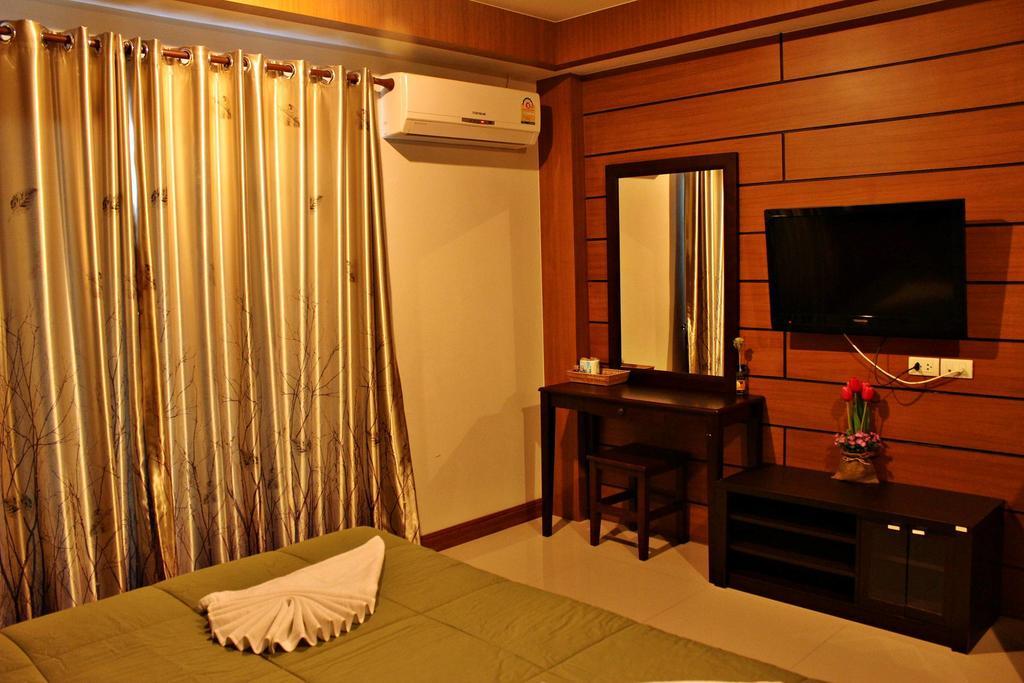 The Day Hotel Chonburi Rum bild