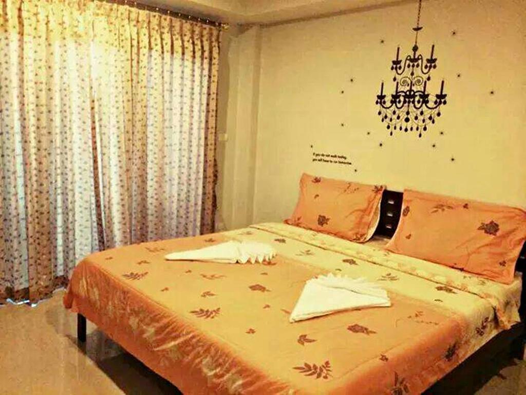 The Day Hotel Chonburi Rum bild