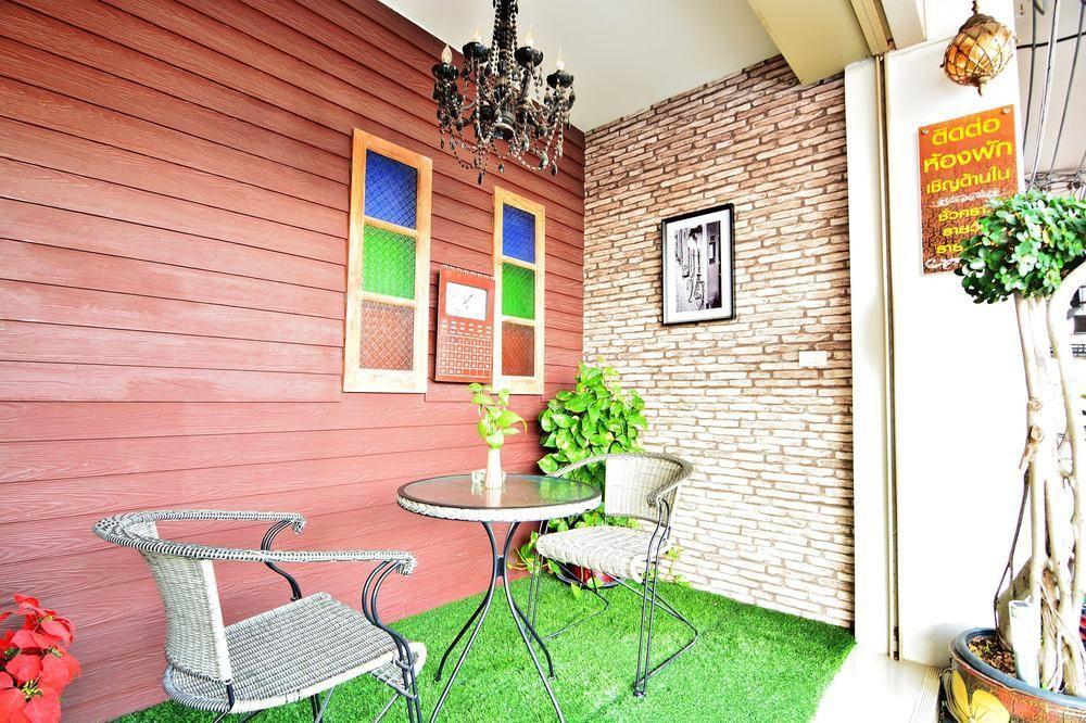 The Day Hotel Chonburi Exteriör bild